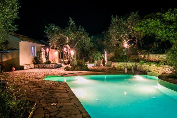 Vlachopoulátika Irida Cottage מראה חיצוני תמונה